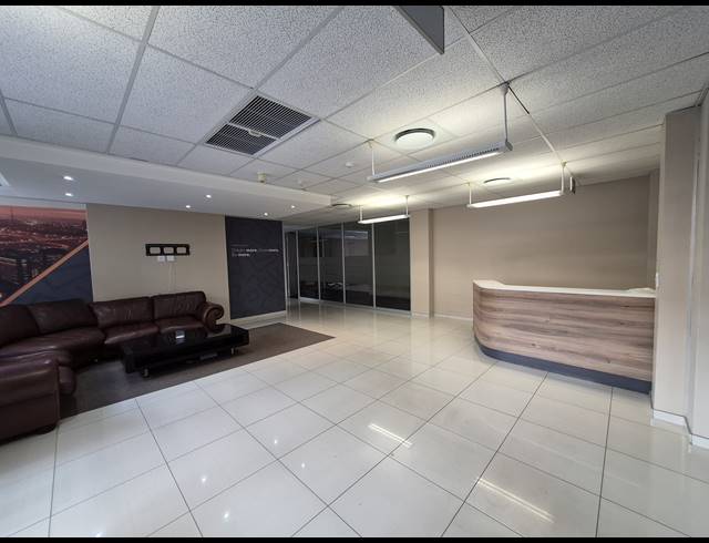 978M² OFFICE TO LET IN SANDTON CENTRAL